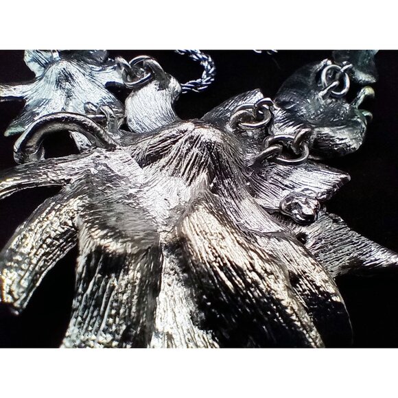 Floral & Butterfly Statement Necklace Rhinestone Accents Green Silver-Tone Metal - Picture 15 of 16